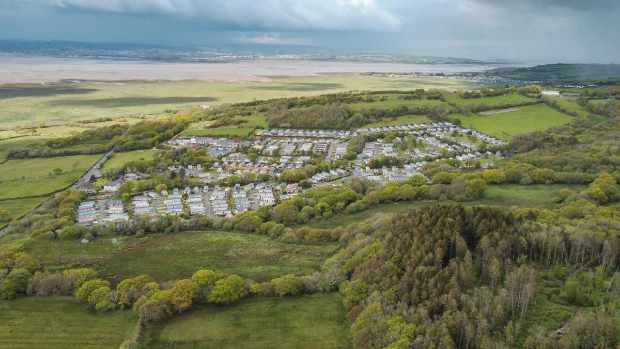 Llanrhidian Holiday Park Llanmorlais Экстерьер фото